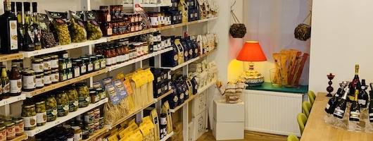 Wien Vineria Feinkost Sortiment 